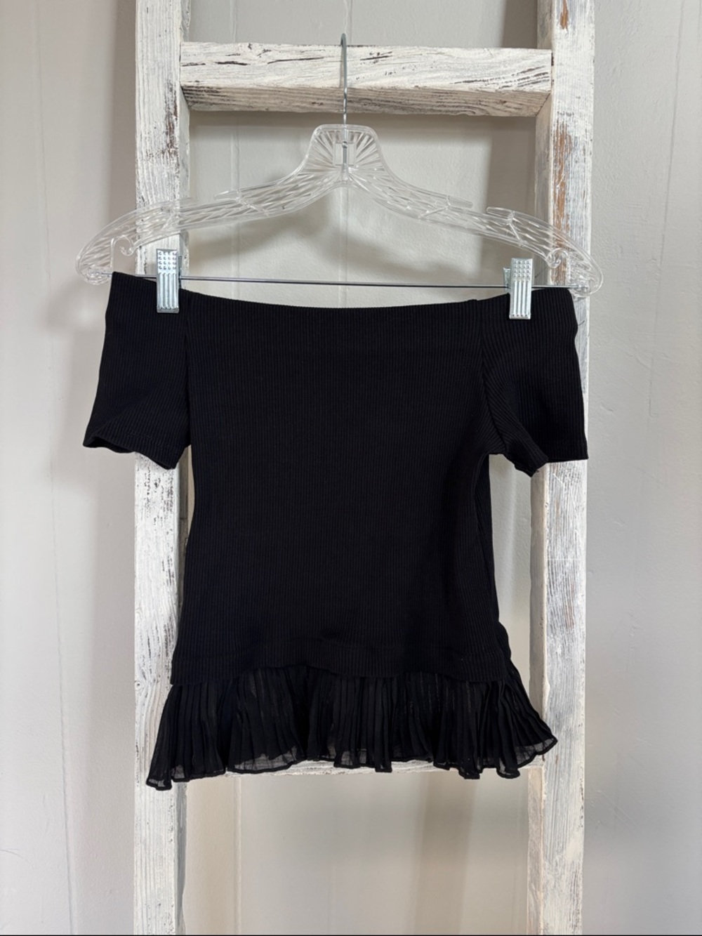 Zara Black Off-Shoulder Ruffle-Hem Crop Top